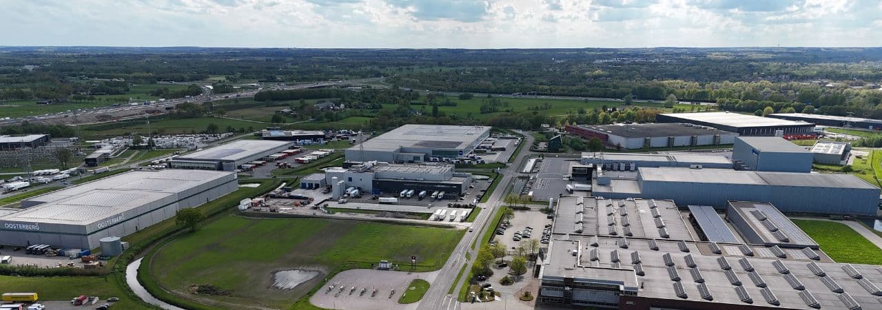 Bedrijventerrein met collectieve energie-infrastructuur en slimme sturing